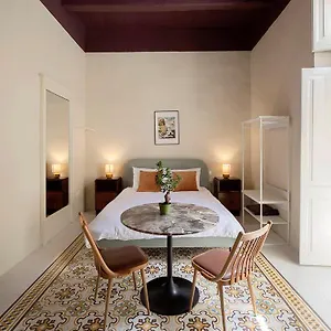 No 25 2 Apartament